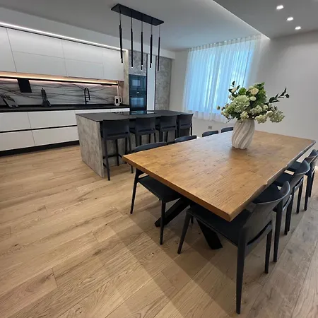Exclusive Apartman *